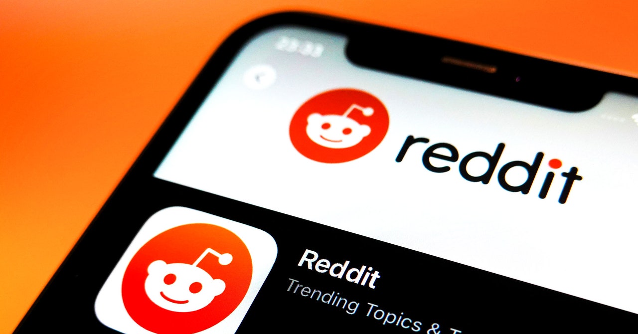 Reddit’s Sale of User Data for AI Training Draws FTC Investigation