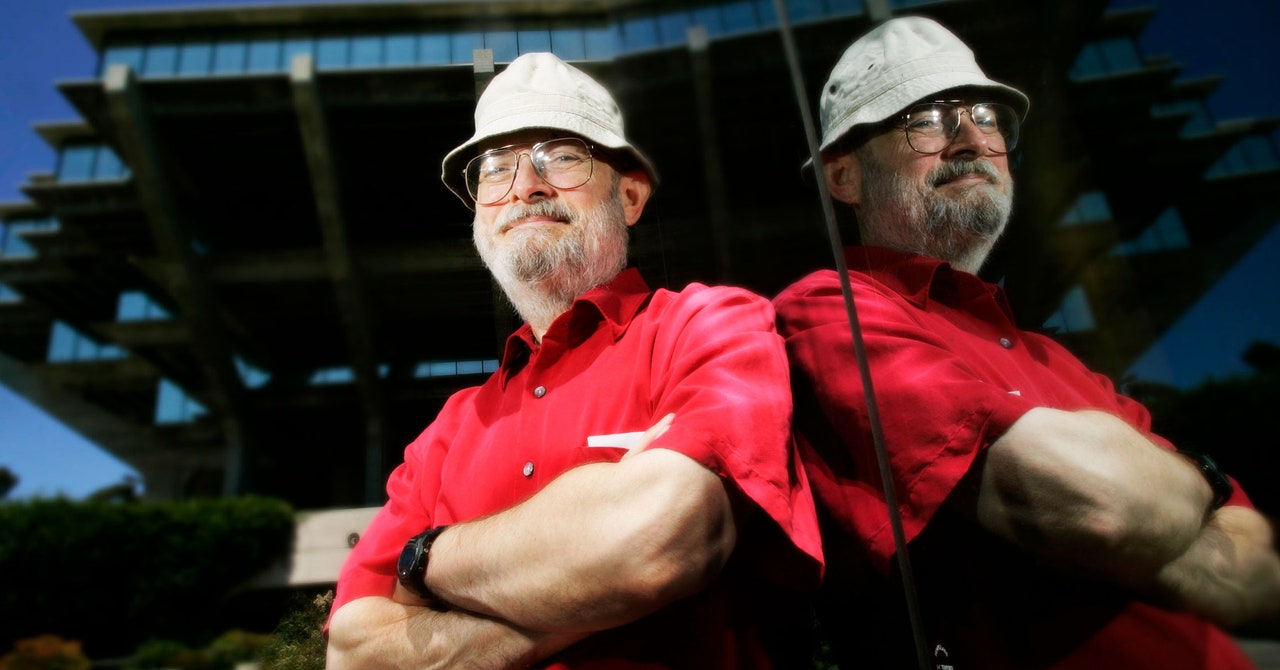 Sci-Fi Author Vernor Vinge, Who First Wrote of the AI Singularity, Dead at 79