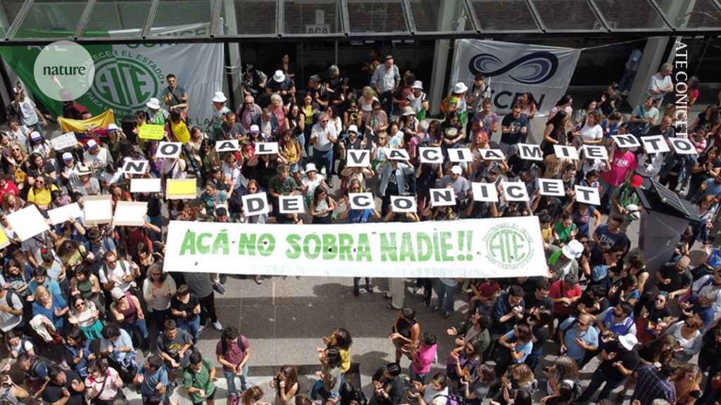 Argentinian researchers protest as president begins dismantling science