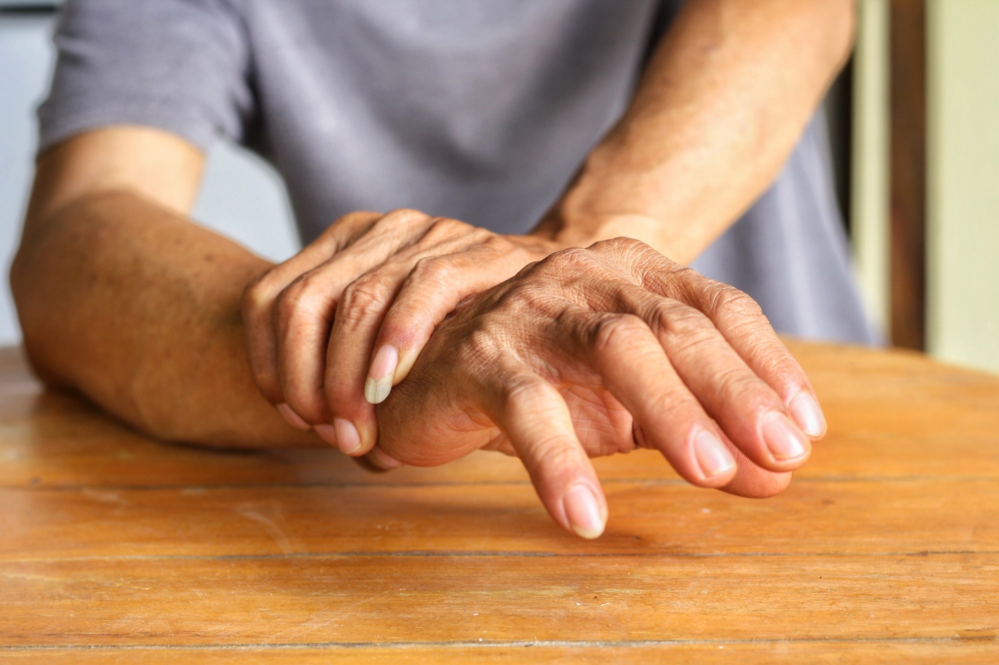 Irritable bowel syndrome not linked to higher Parkinson’s risk, study finds